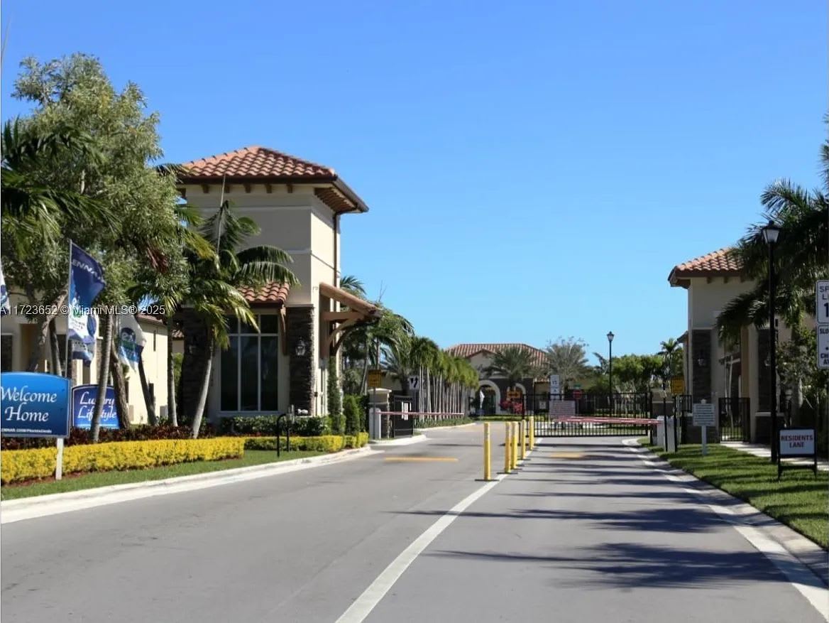 3530 West 88th Street – photo 3