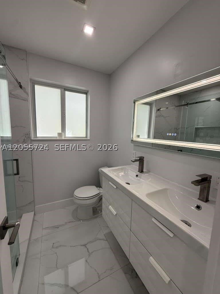 19020 Sw 91St Ave – photo 5