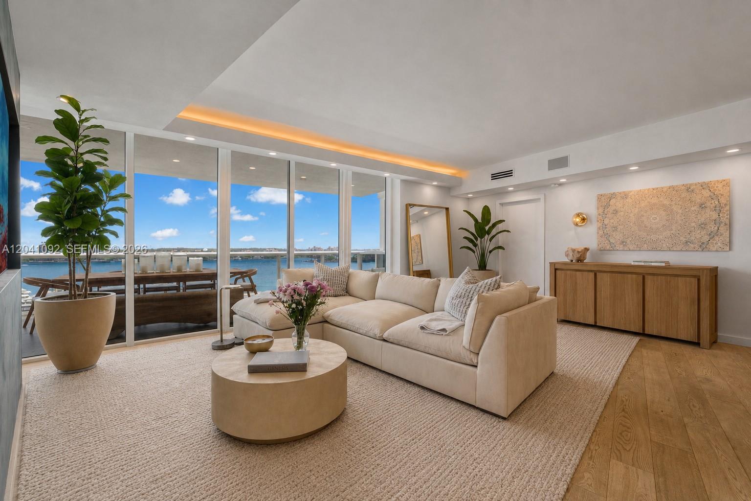 400 Alton Road – photo 4