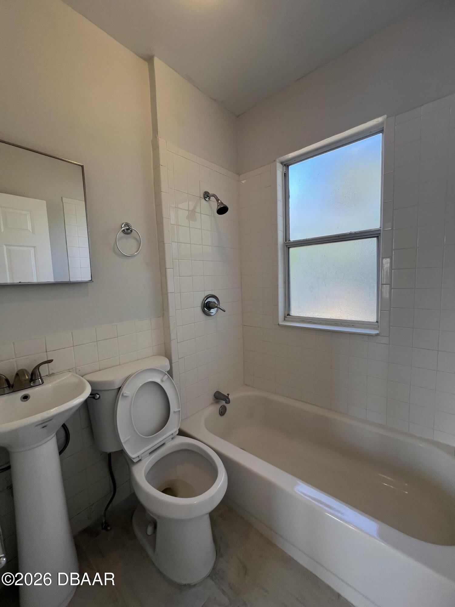 209 Taylor Avenue – photo 5