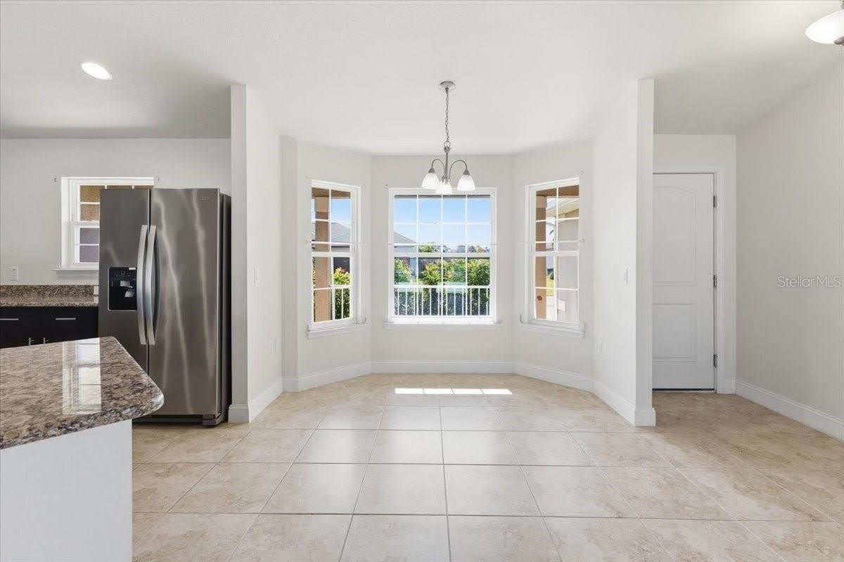 191 W PINE VALLEY Lane – photo 2