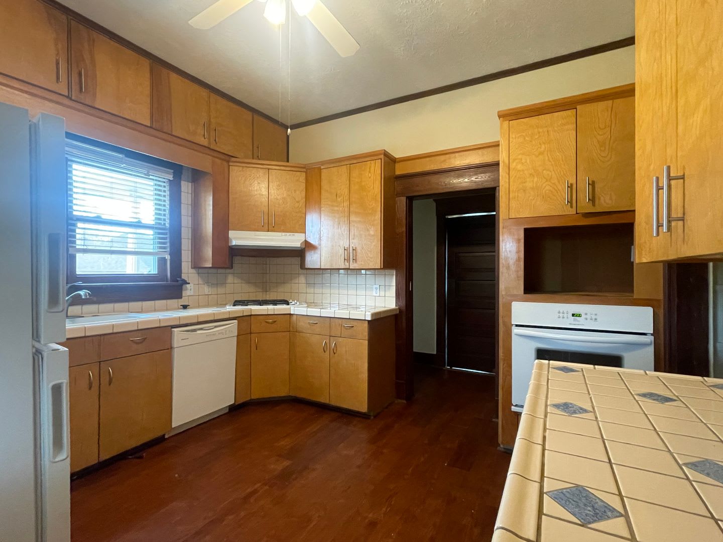 3B 2B Home Available In Downtown Lake Charles – photo 5