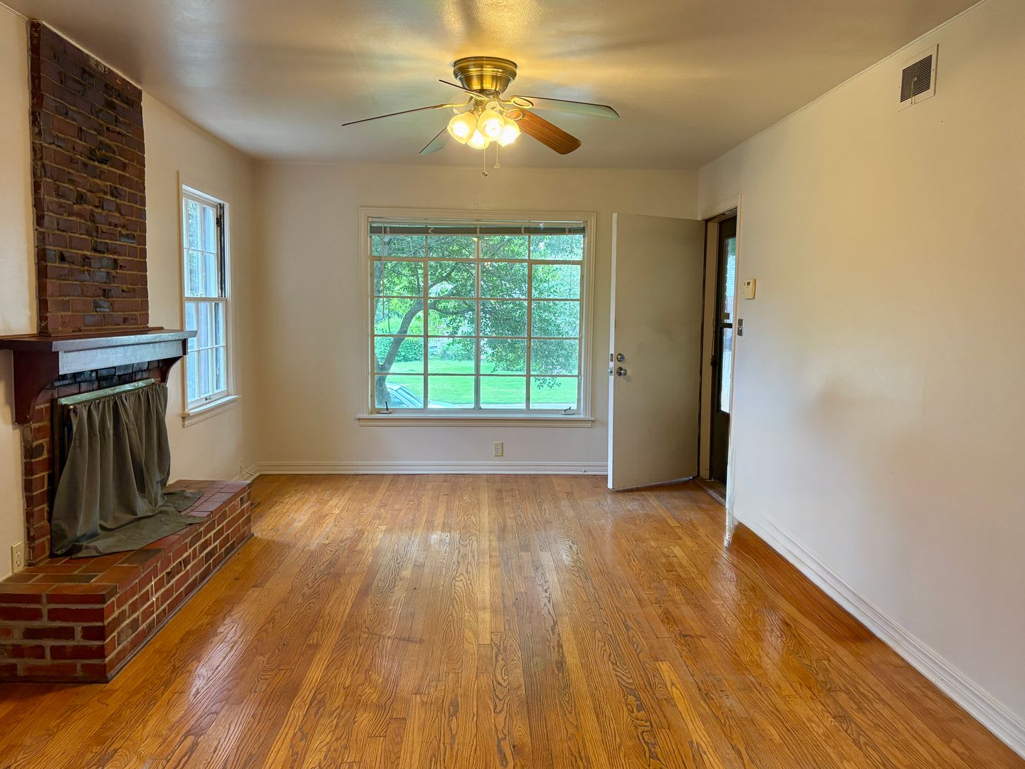 RENT SPECIAL!!!!! Central OKC Vintage Charm – photo 4