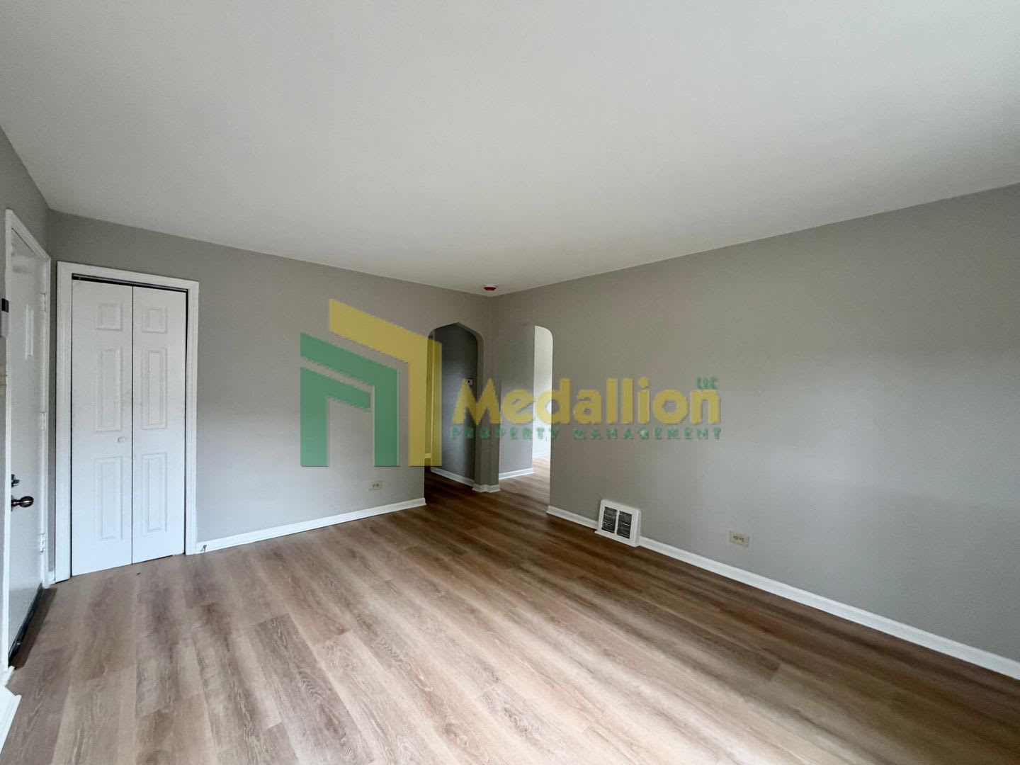 Updated 4-Bedroom Home with Bonus Living Space – photo 4