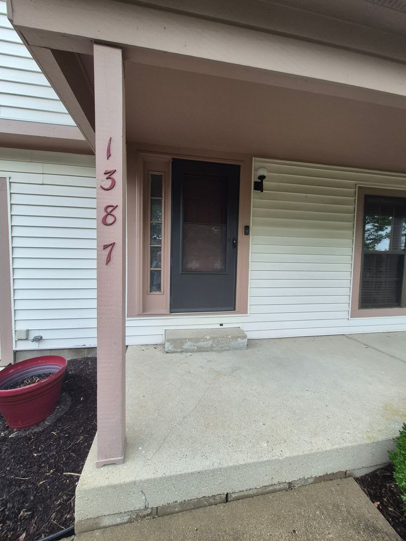 Cozy 2-bedroom 1.5 bath condo – photo 3