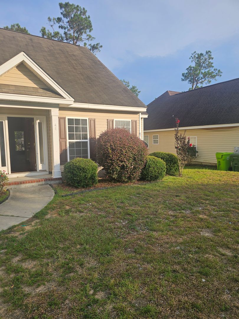 Spacious 5 Bedroom Beauty In Ne Columbia Modern Updates Ideal Location – photo 2