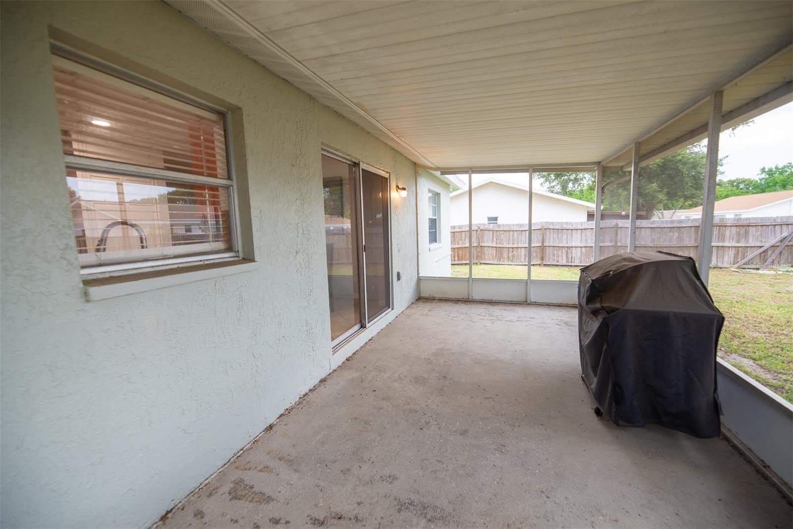2613 SUMMIT Street – photo 4