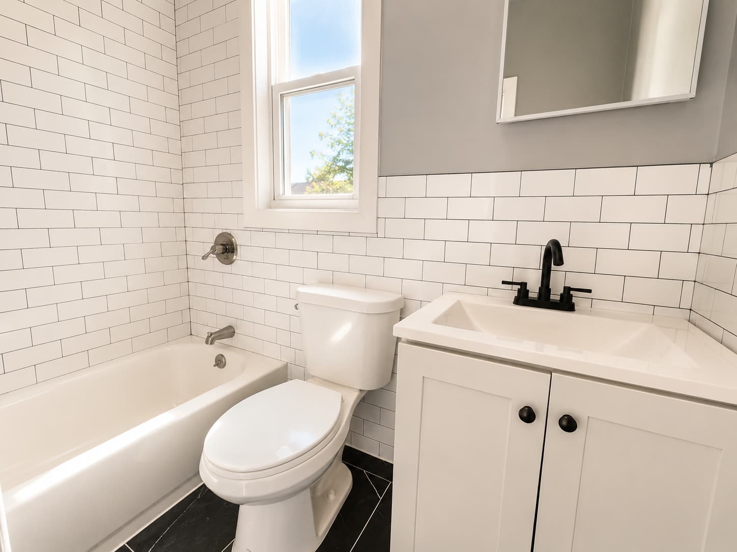 465 Ferry Street – photo 4