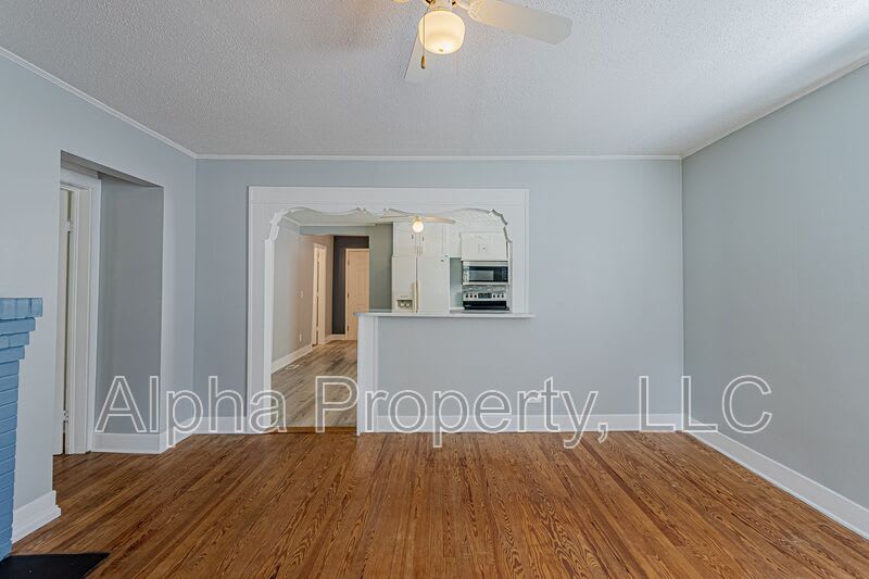 407 Cedar Lane Rd – photo 2