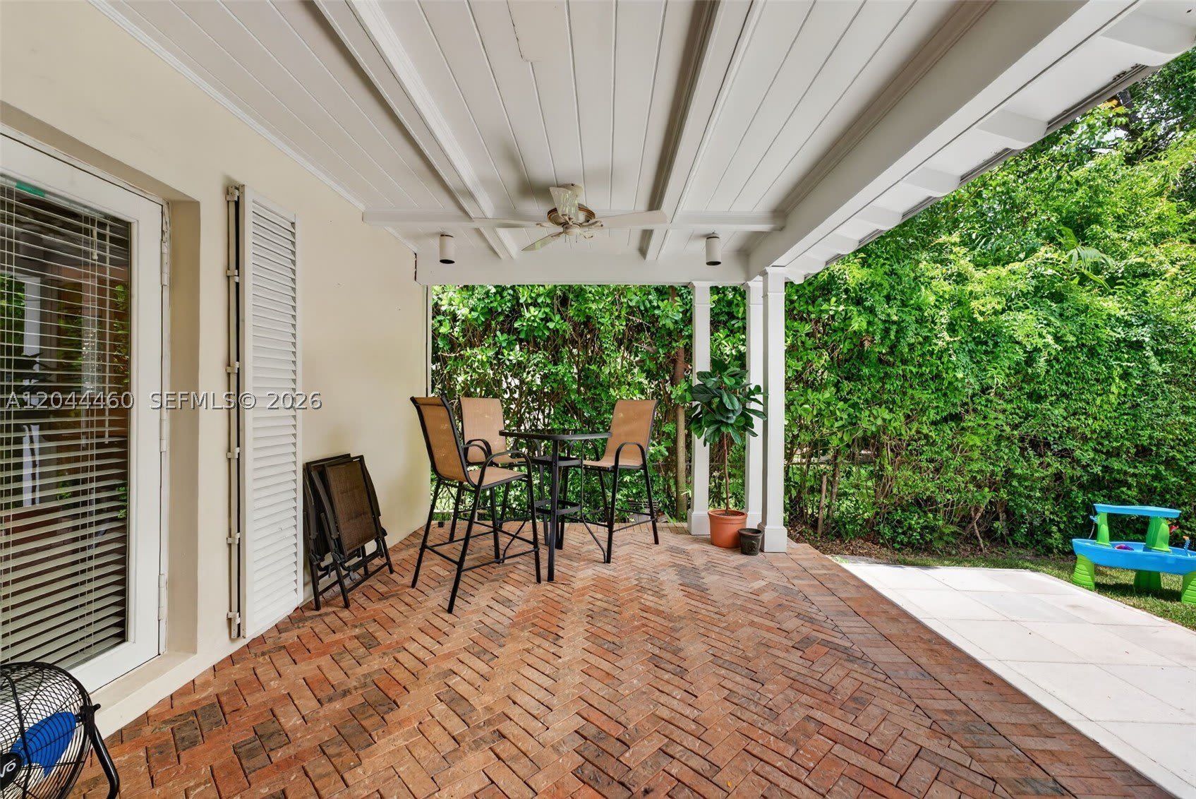 1710 Segovia St – photo 5