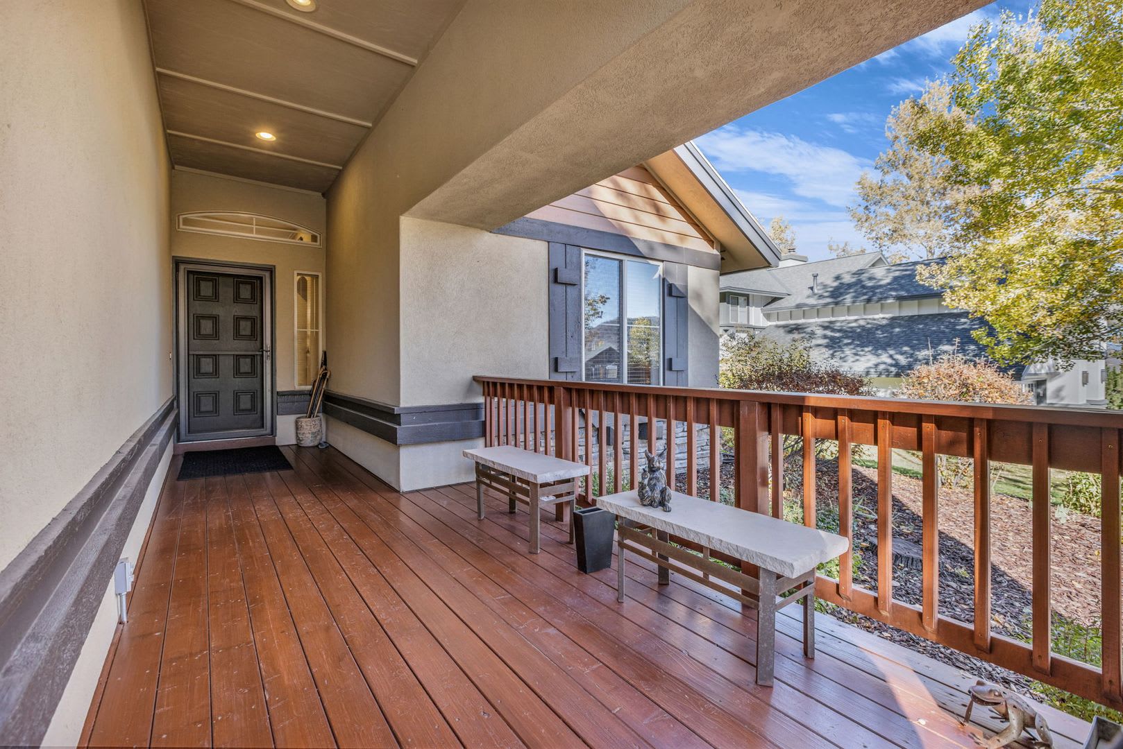 Single level Willowdraw Cottage in Sunpeak – photo 4