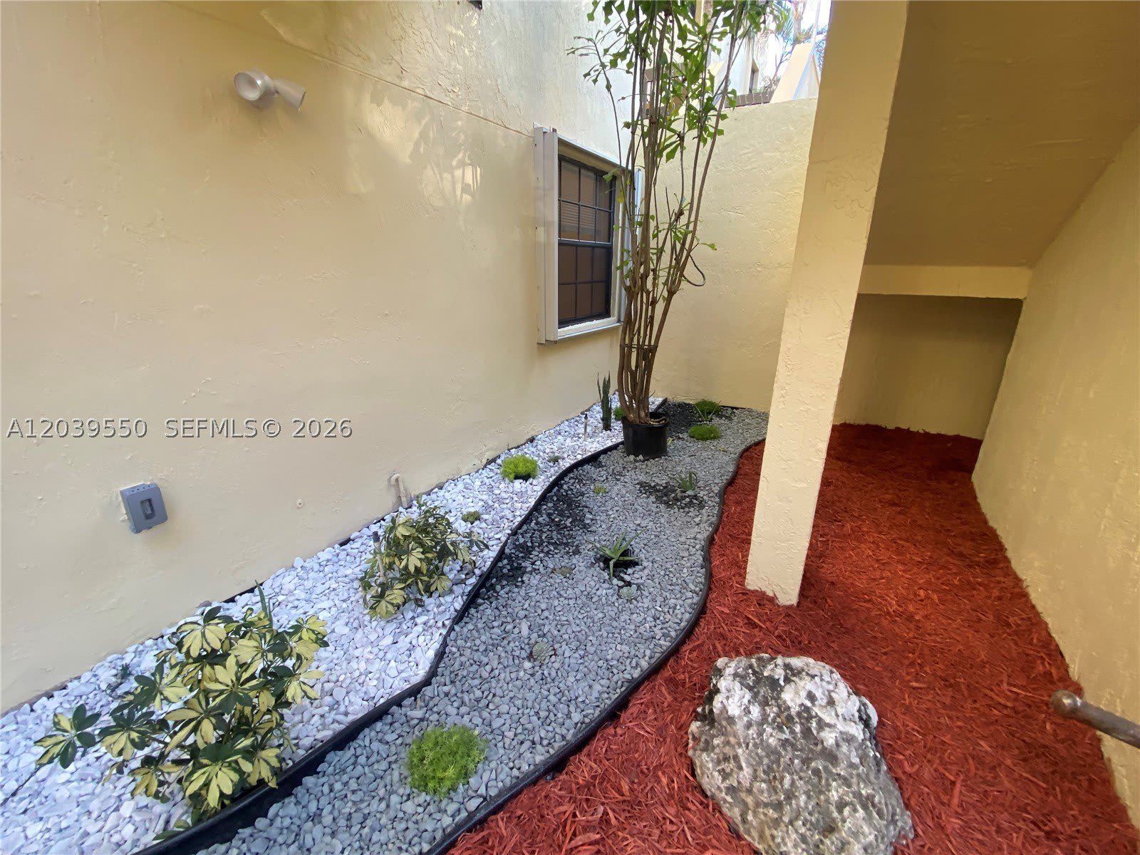8807 SW 130th Pl – photo 3