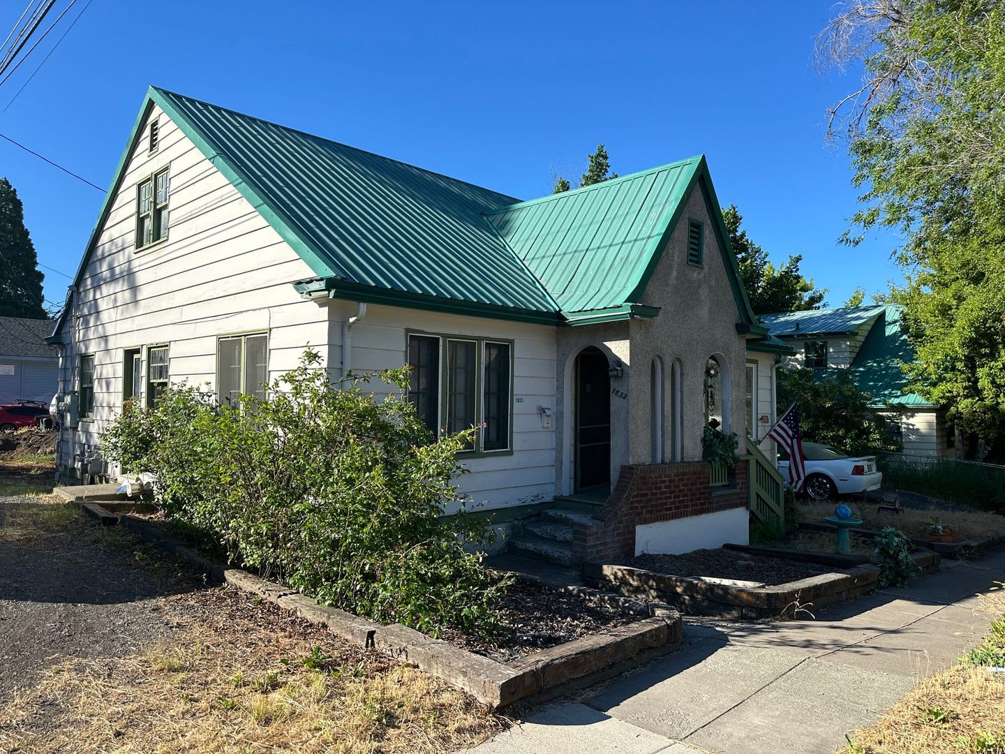 1822 Earle – photo 1