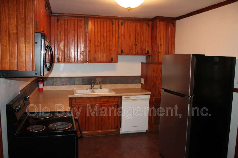 855 Azalea Rd – photo 4