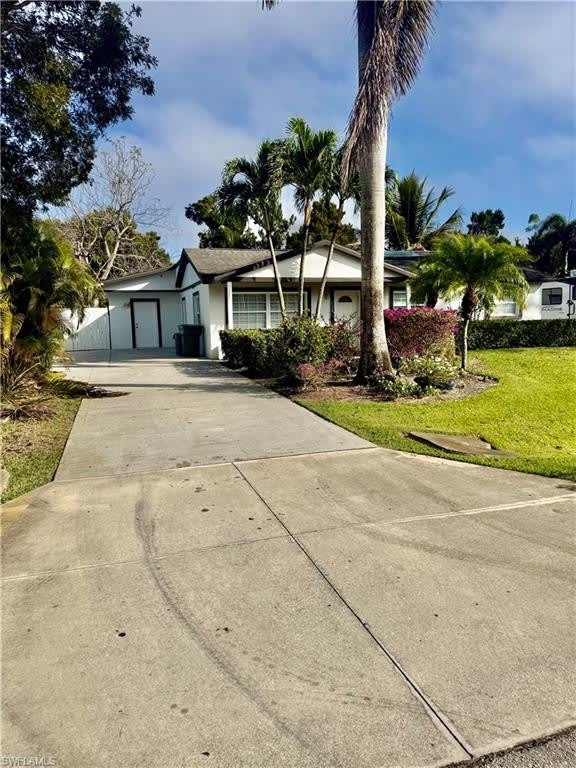 733 Pine Cone Ln – photo 4