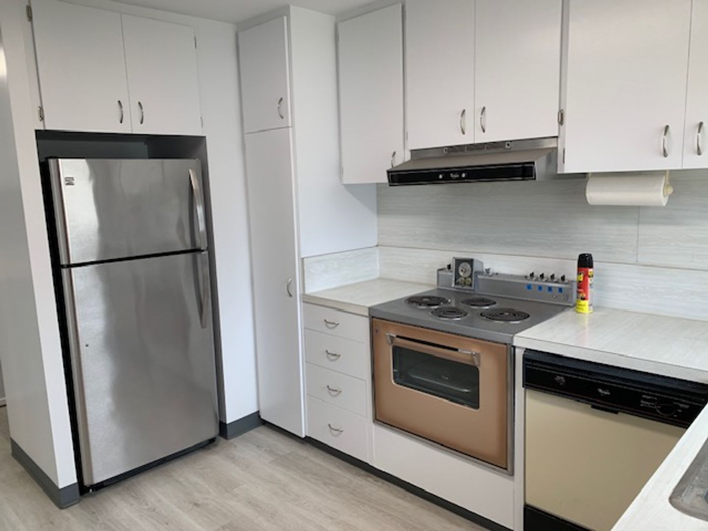 Hi-Sierra Apts – photo 3