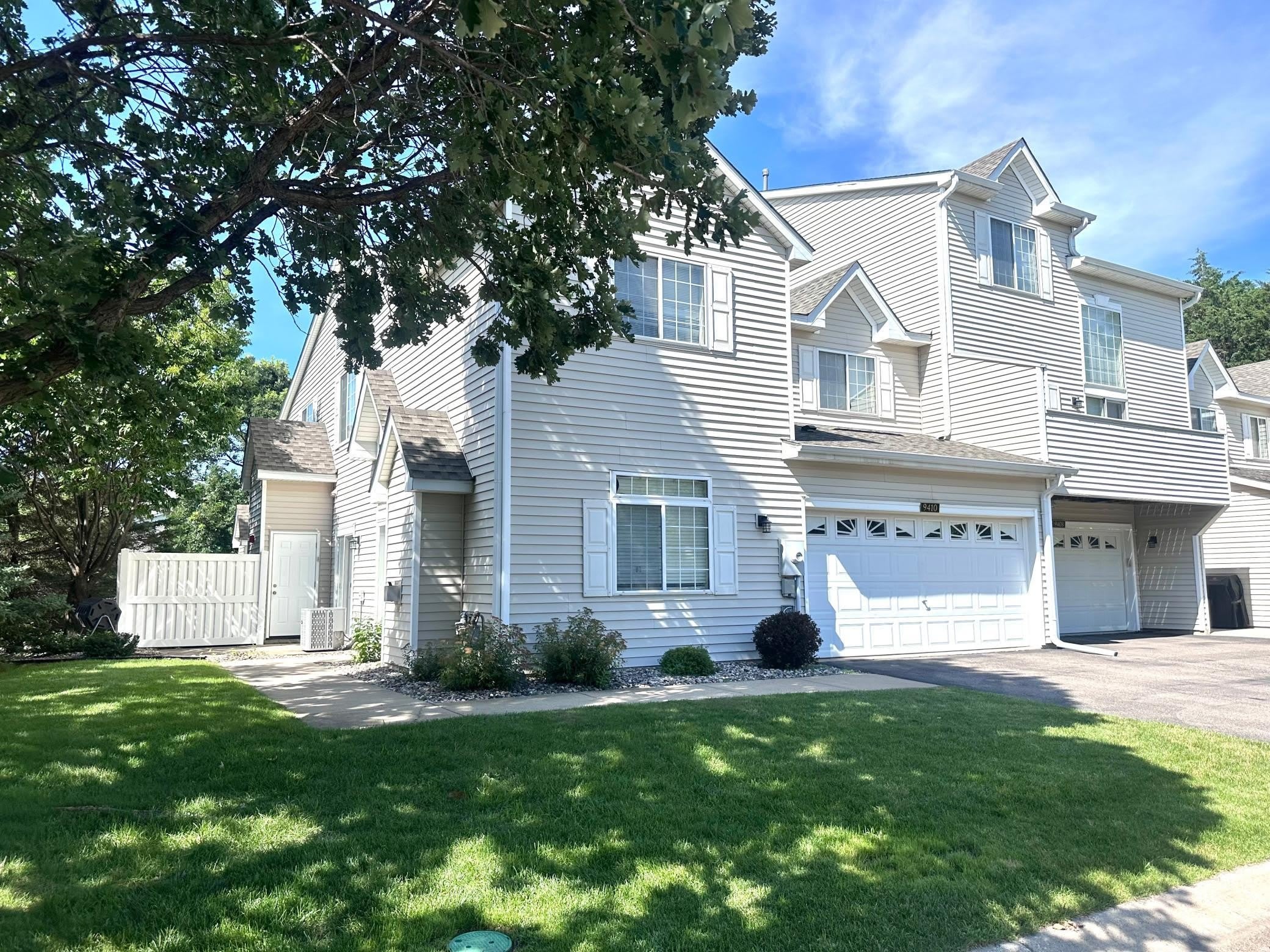 9410 Marshall Road – photo 2