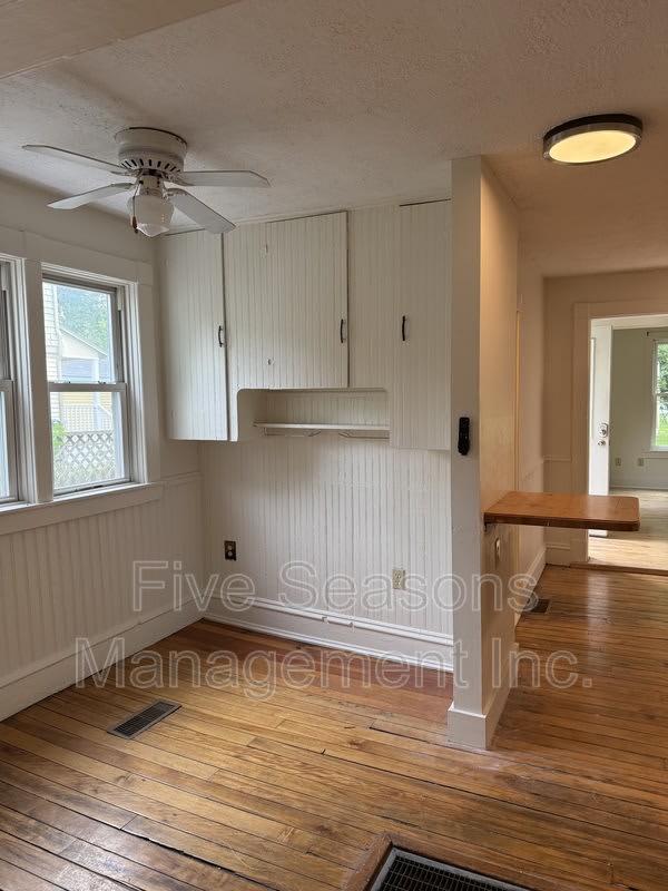 18-20 Hayward Street – photo 5