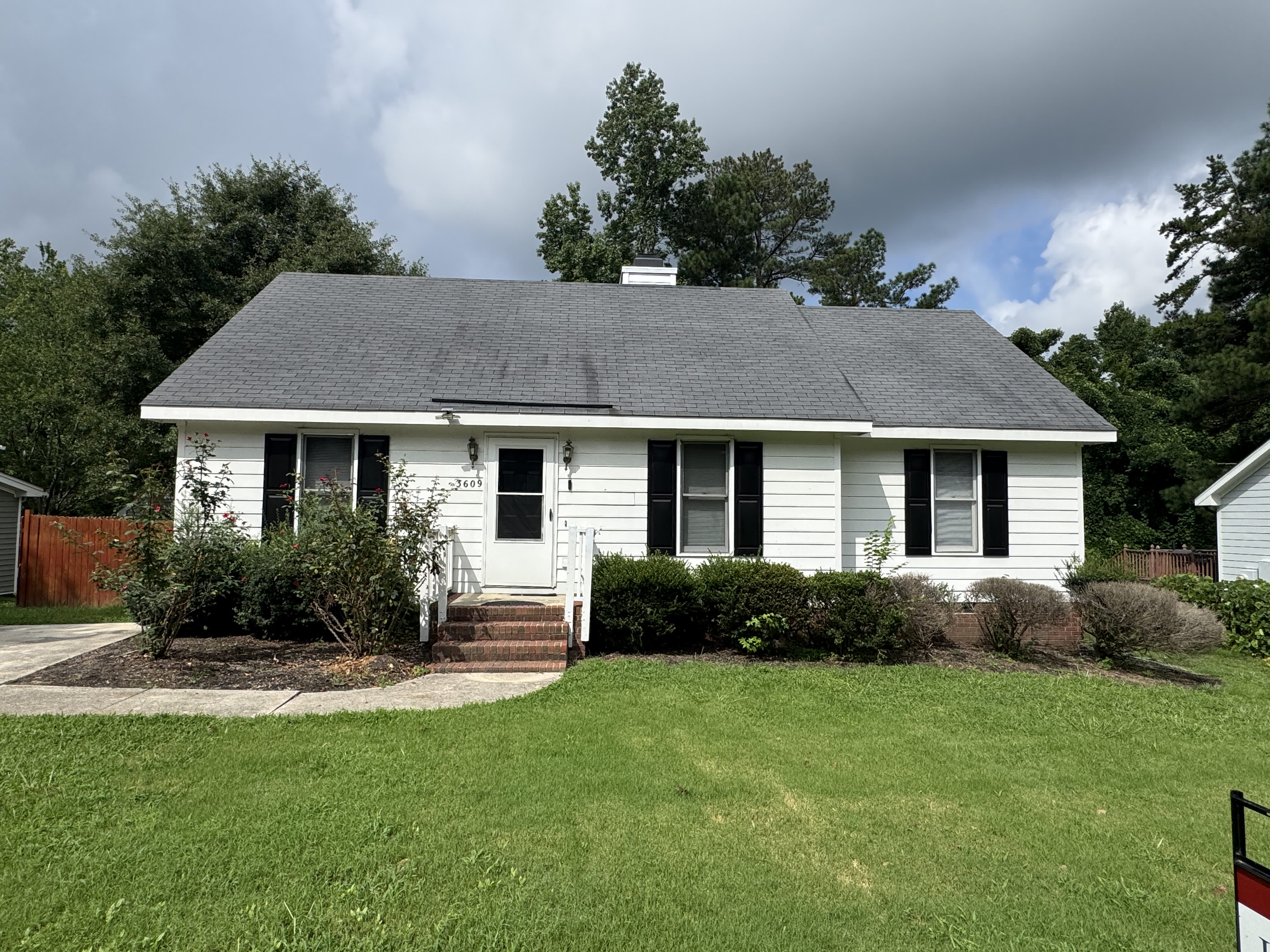 3609 Castlegate Dr – photo 1