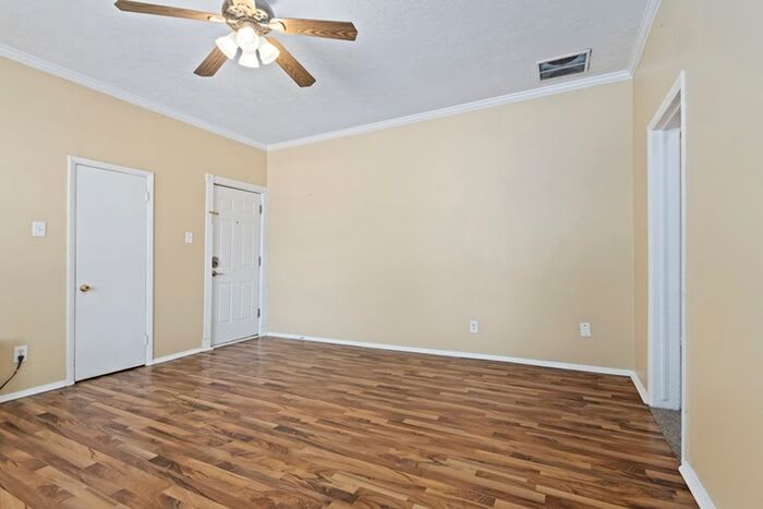 2199 South 300 East – photo 4