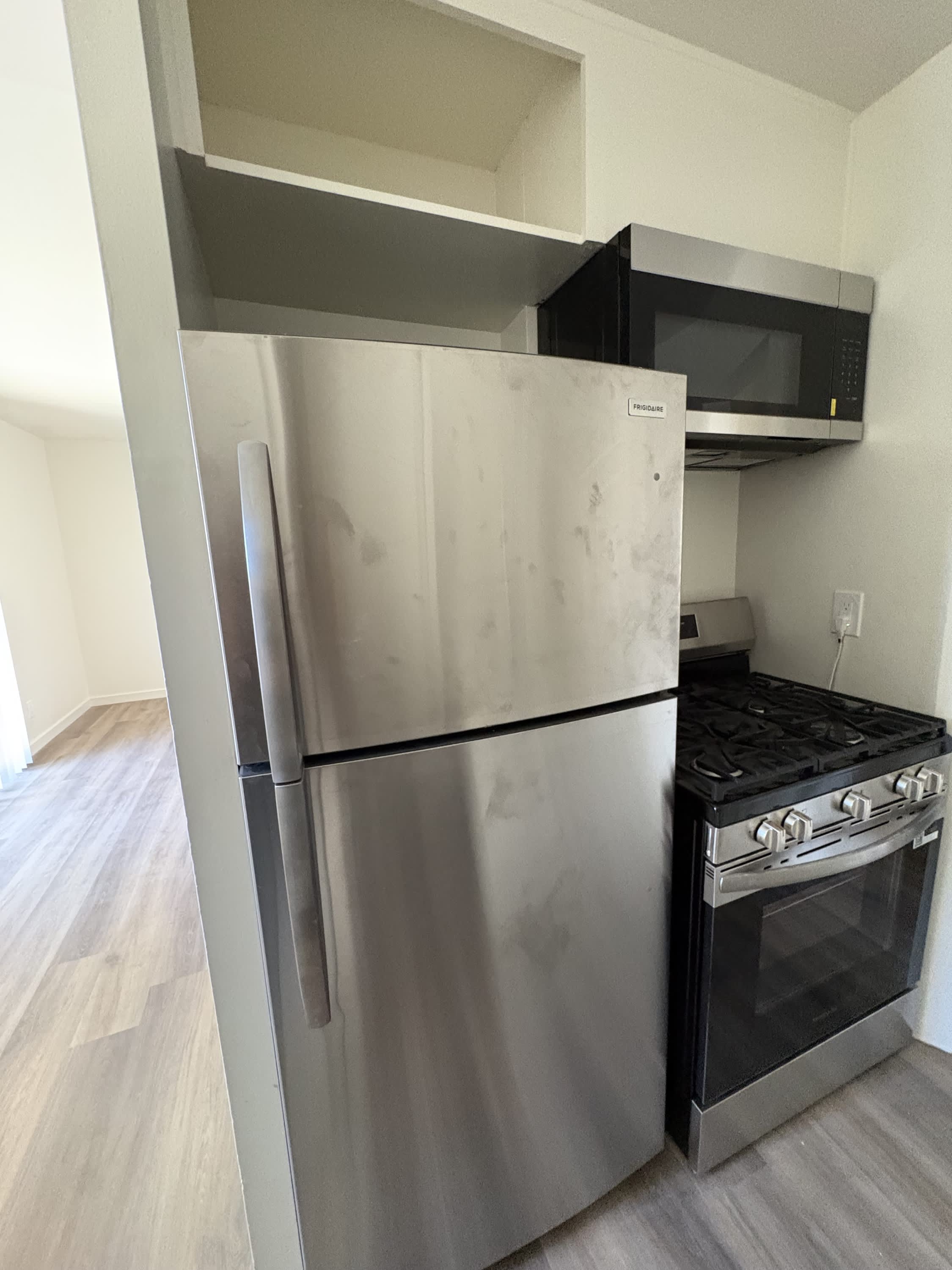 514 East Oak Street – photo 5