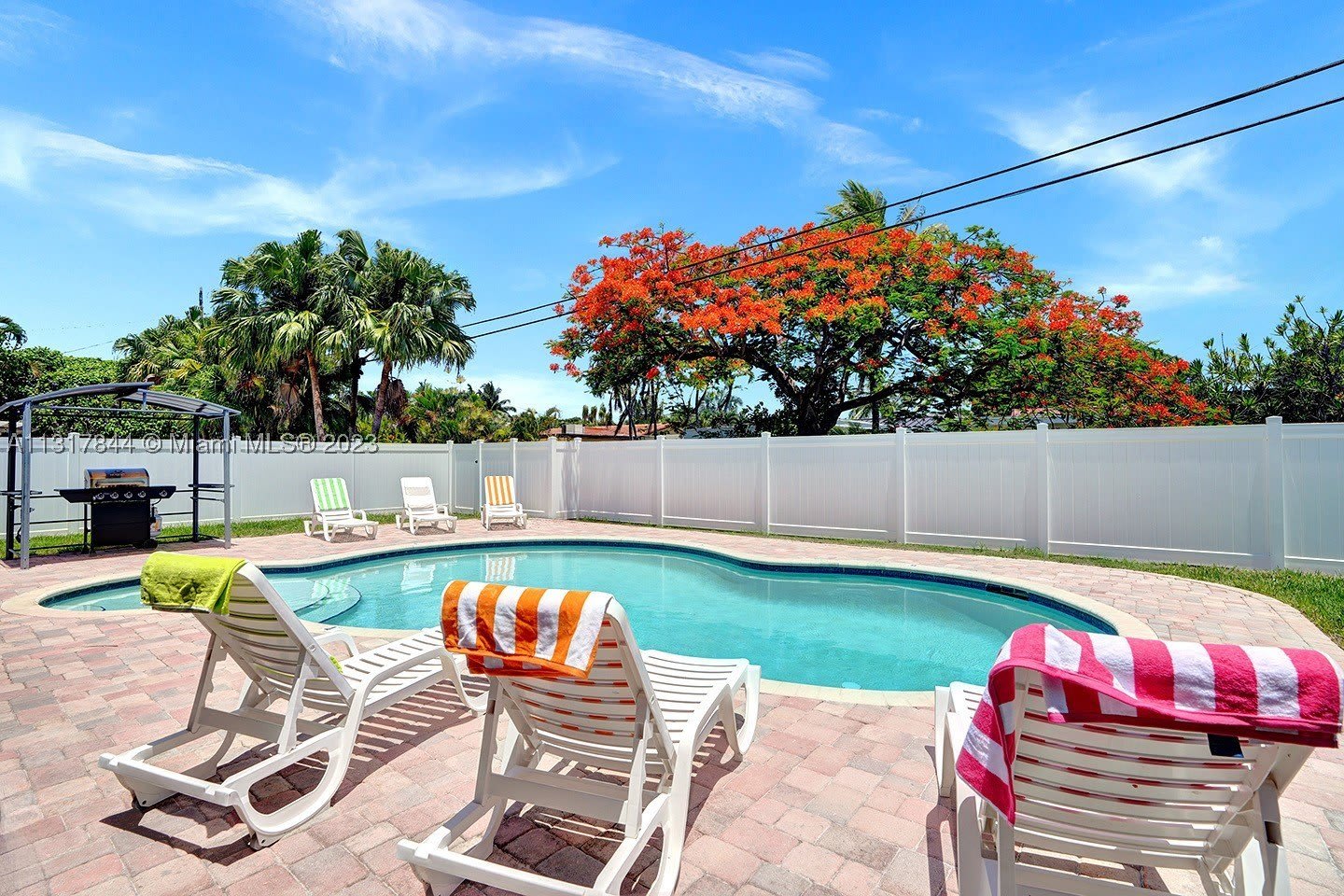 1301 Rodman St – photo 3