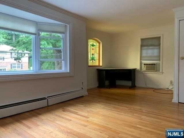 10 Lenox Avenue – photo 4