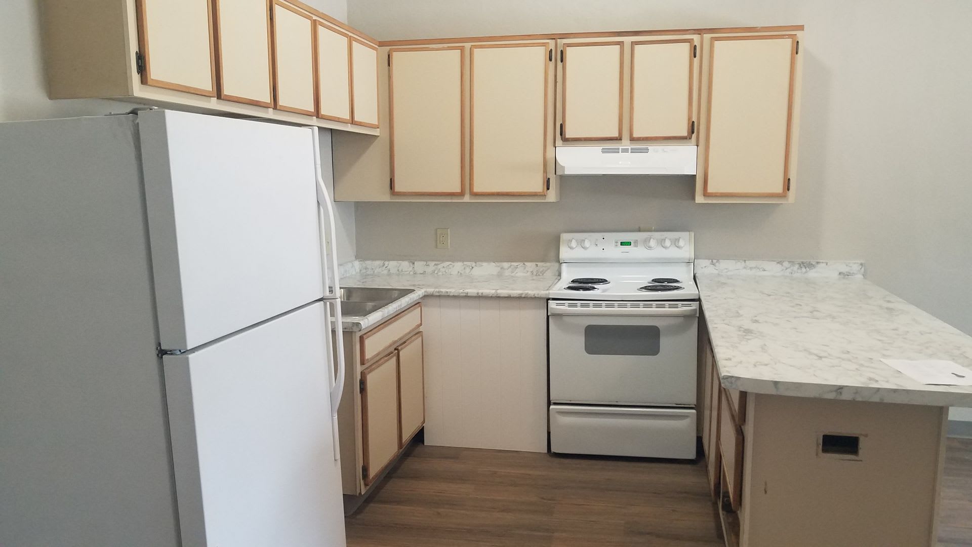 Check Out This 2 bedroom/1 bathroom Duplex! – photo 4