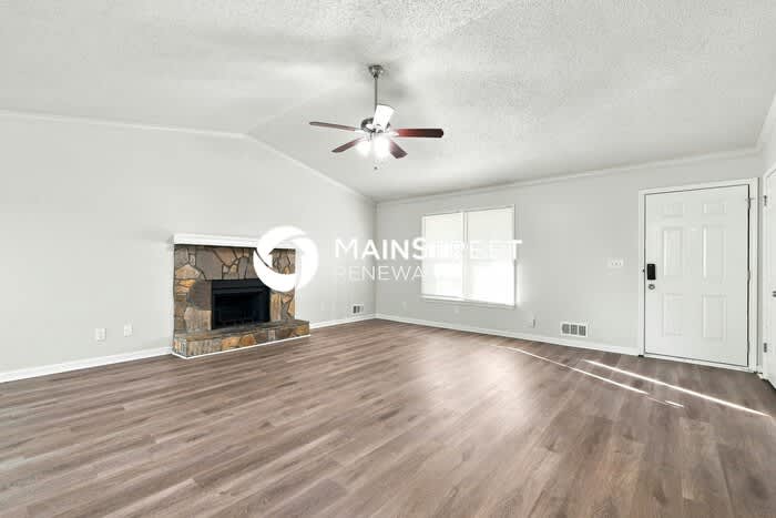 710 Wayside Drive – photo 3