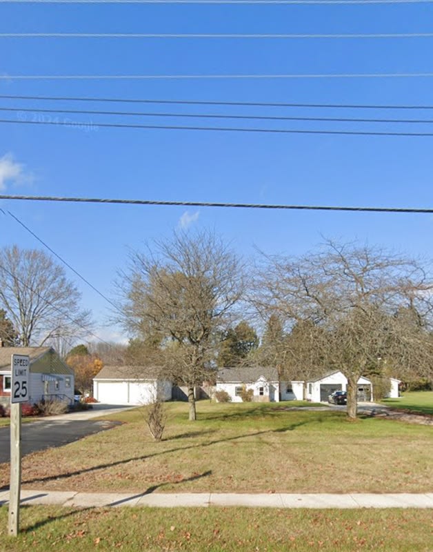 2420 45th Street – photo 2