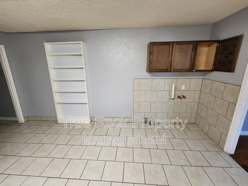 401 W 13th – photo 4