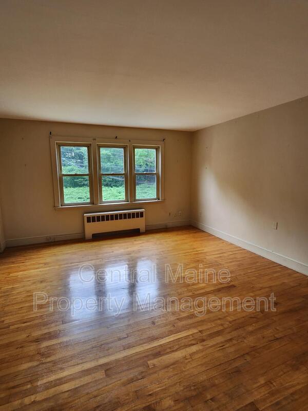 156 Cottage St. 2nd fl. L – photo 5