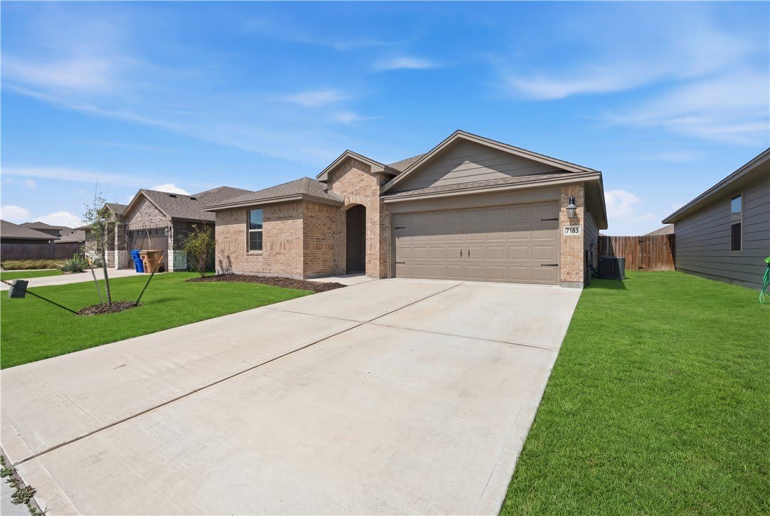 7710 Bronco Buster Drive – photo 2