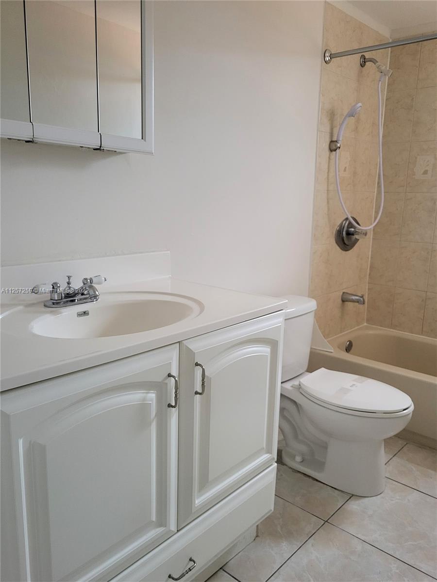 2150 Bay Drive – photo 3