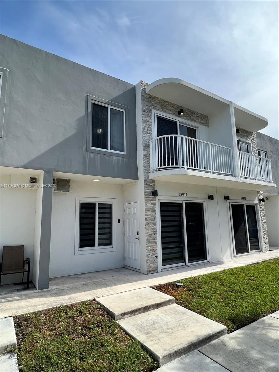 13944 Southwest 259th Way – photo 5