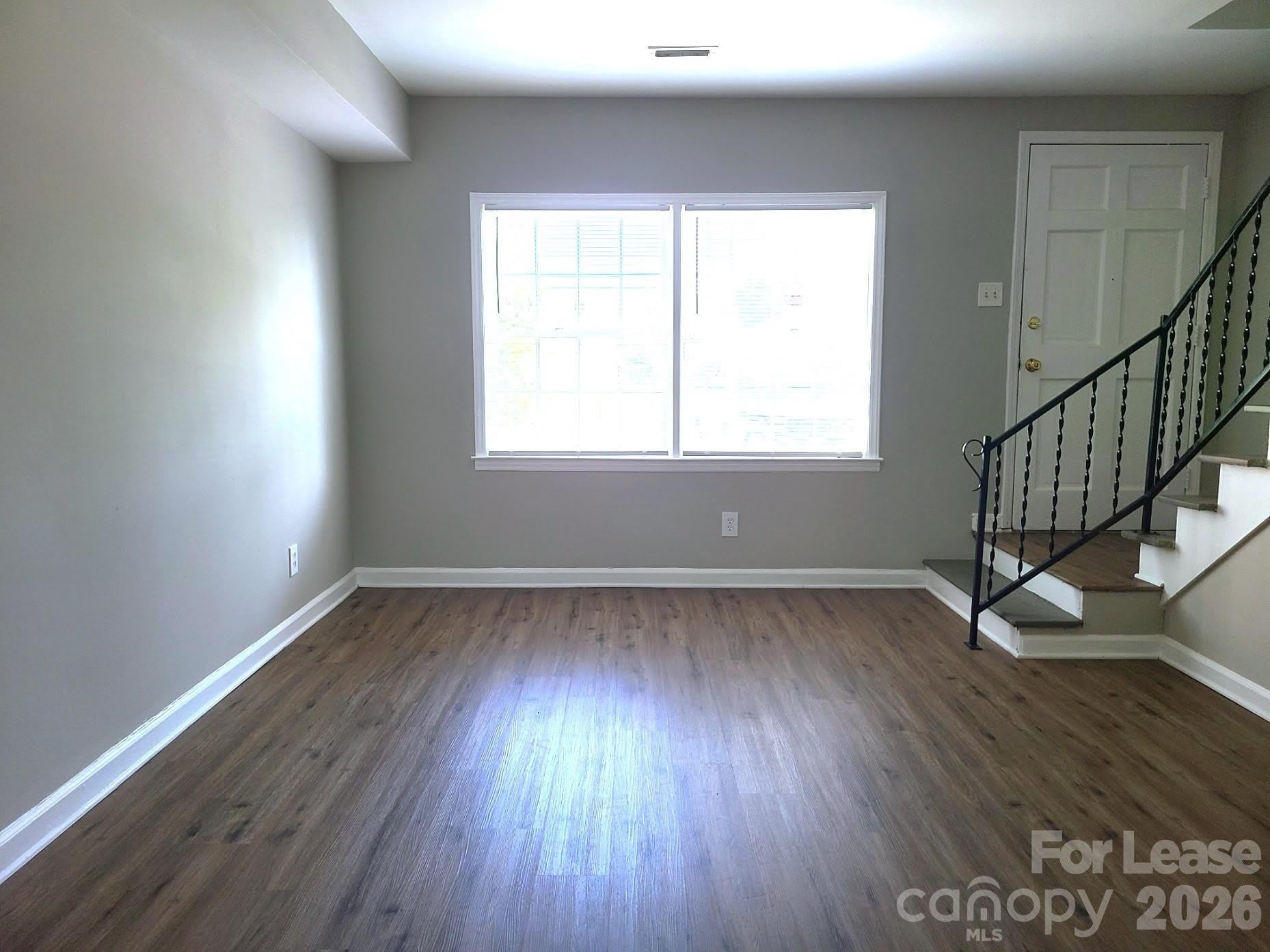 1308 Larkfield Lane – photo 3