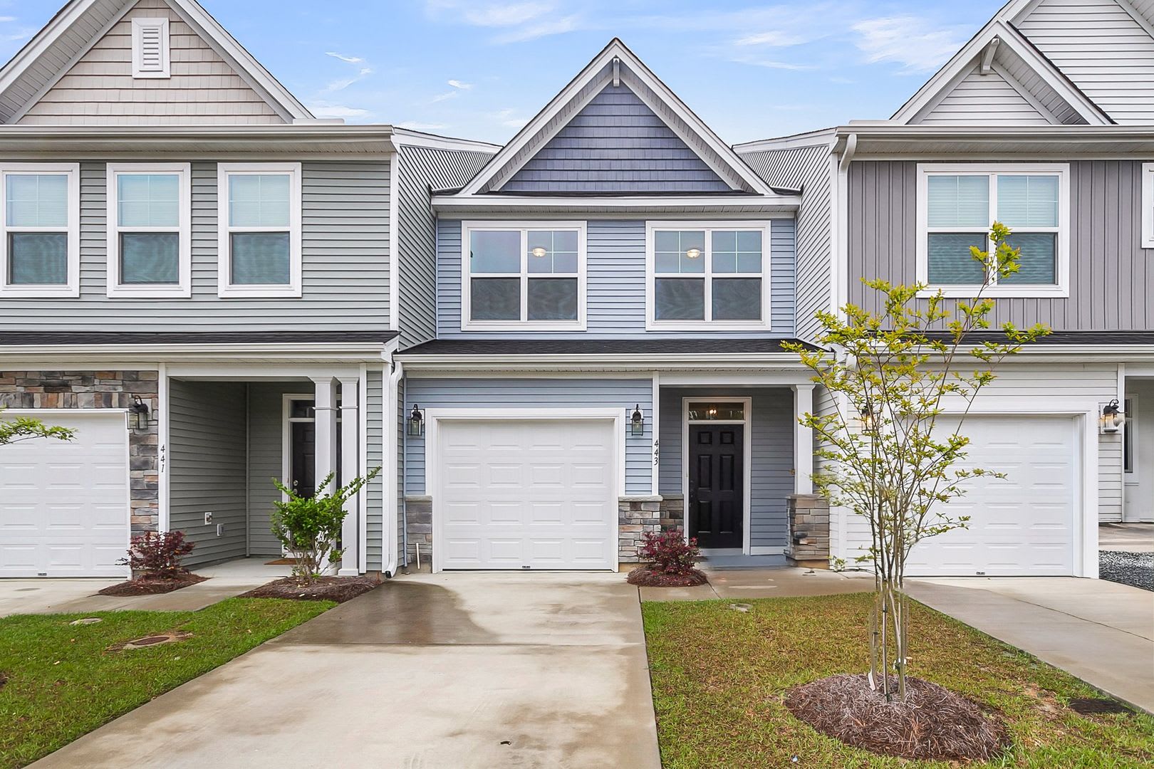 Move-In Ready Home in the Heart of Goose Creek – photo 3
