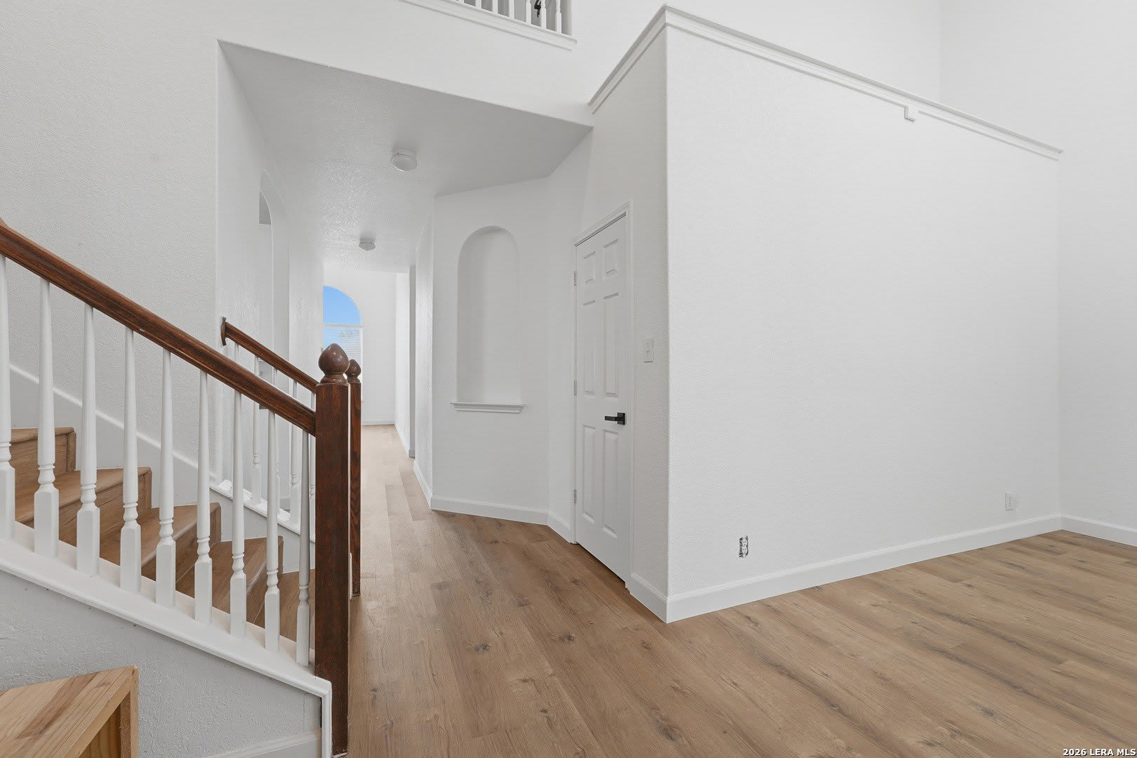 2429 ANGELINA DR – photo 4