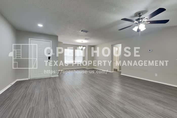 1636 Dogwood Lane – photo 3