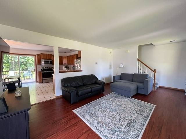 1 Gay Lyn Drive – photo 1