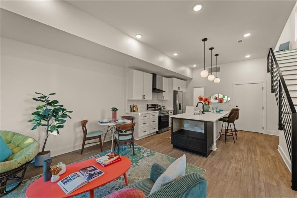 1225 E 29th Street – photo 4