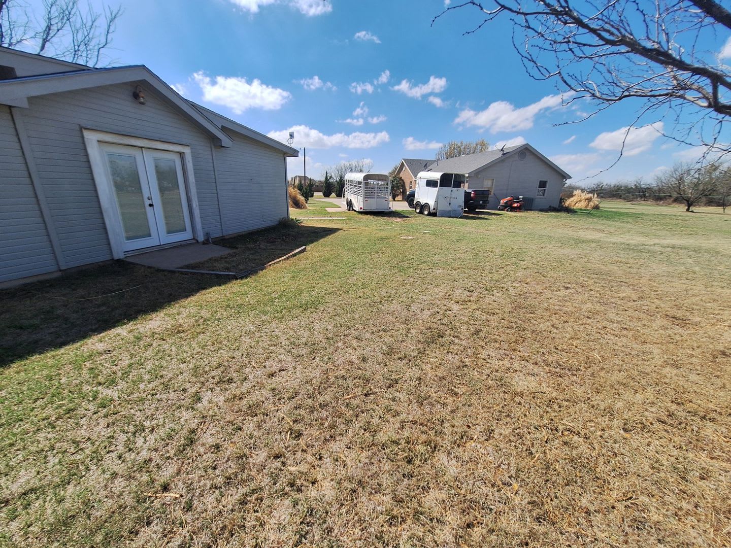 Wonderful home on 1.6 Acres! – photo 4