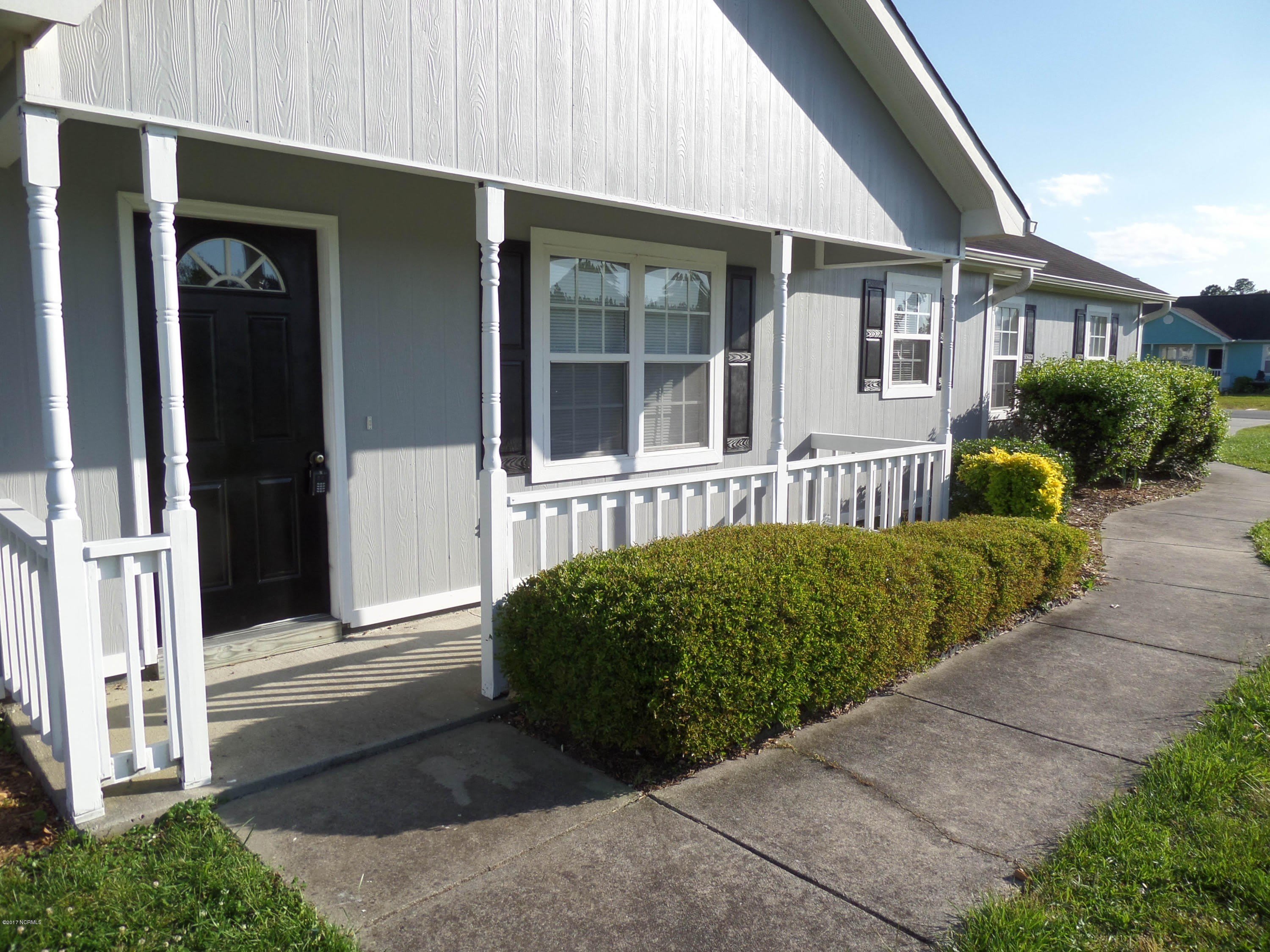 401 Sumrell Way – photo 2