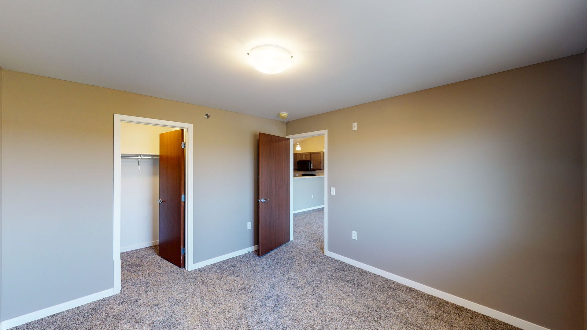 Pinnacle Point Apartments – photo 4