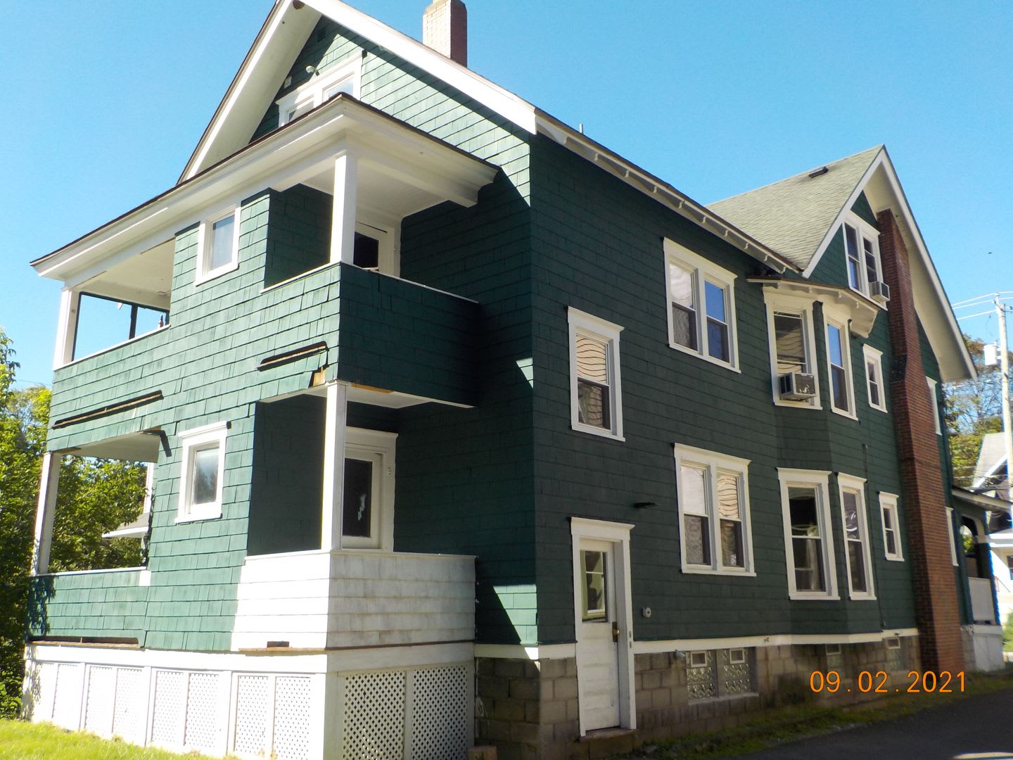 971 Lancaster Ave – photo 2