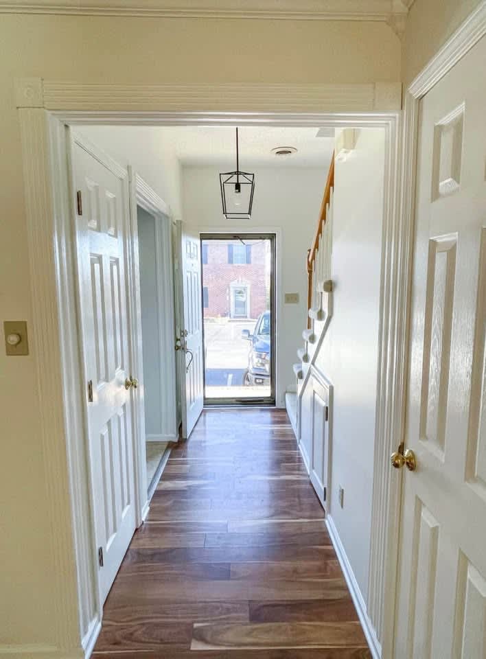 1203 East 8th Avenue – photo 3