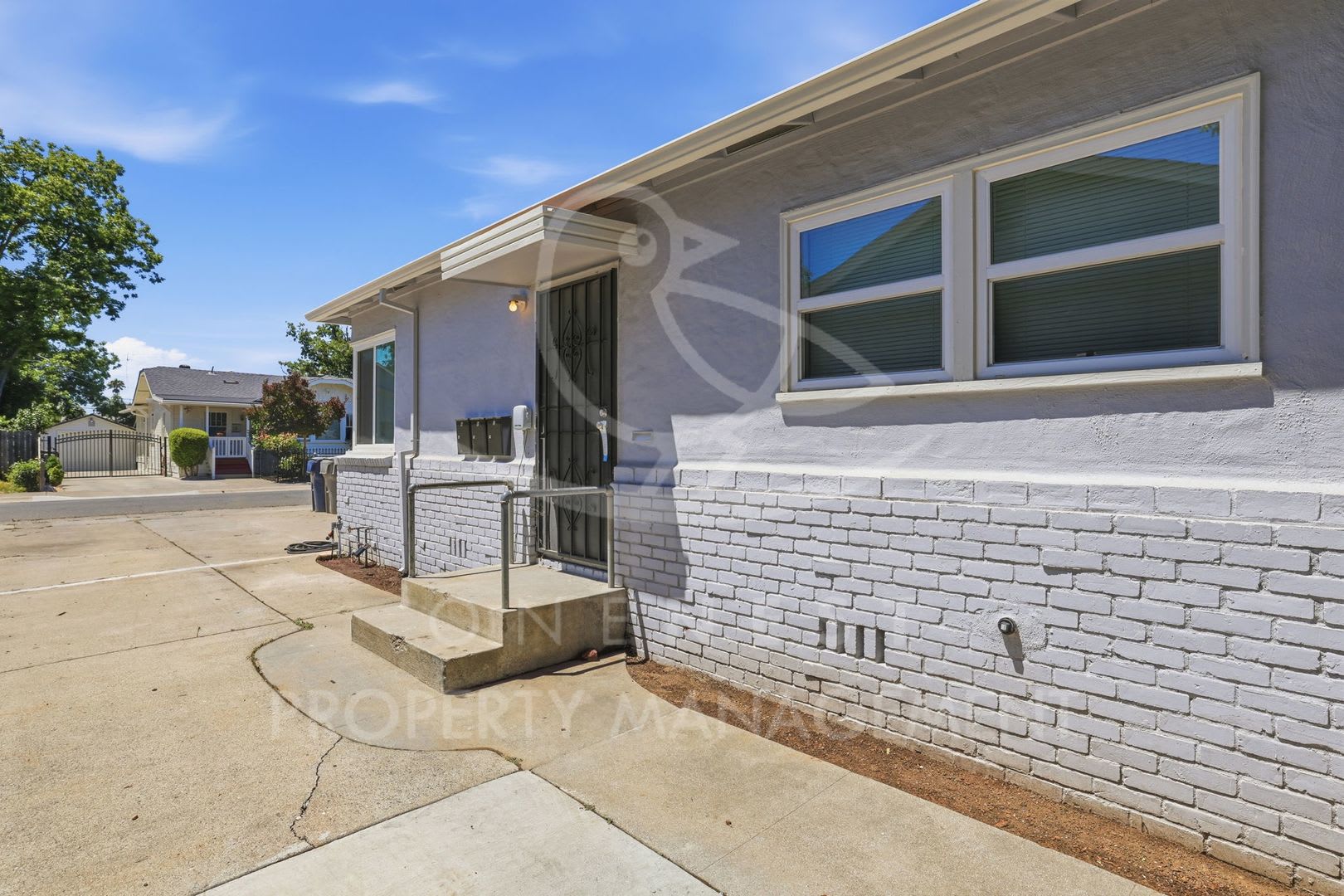 4617 13th Ave – photo 4