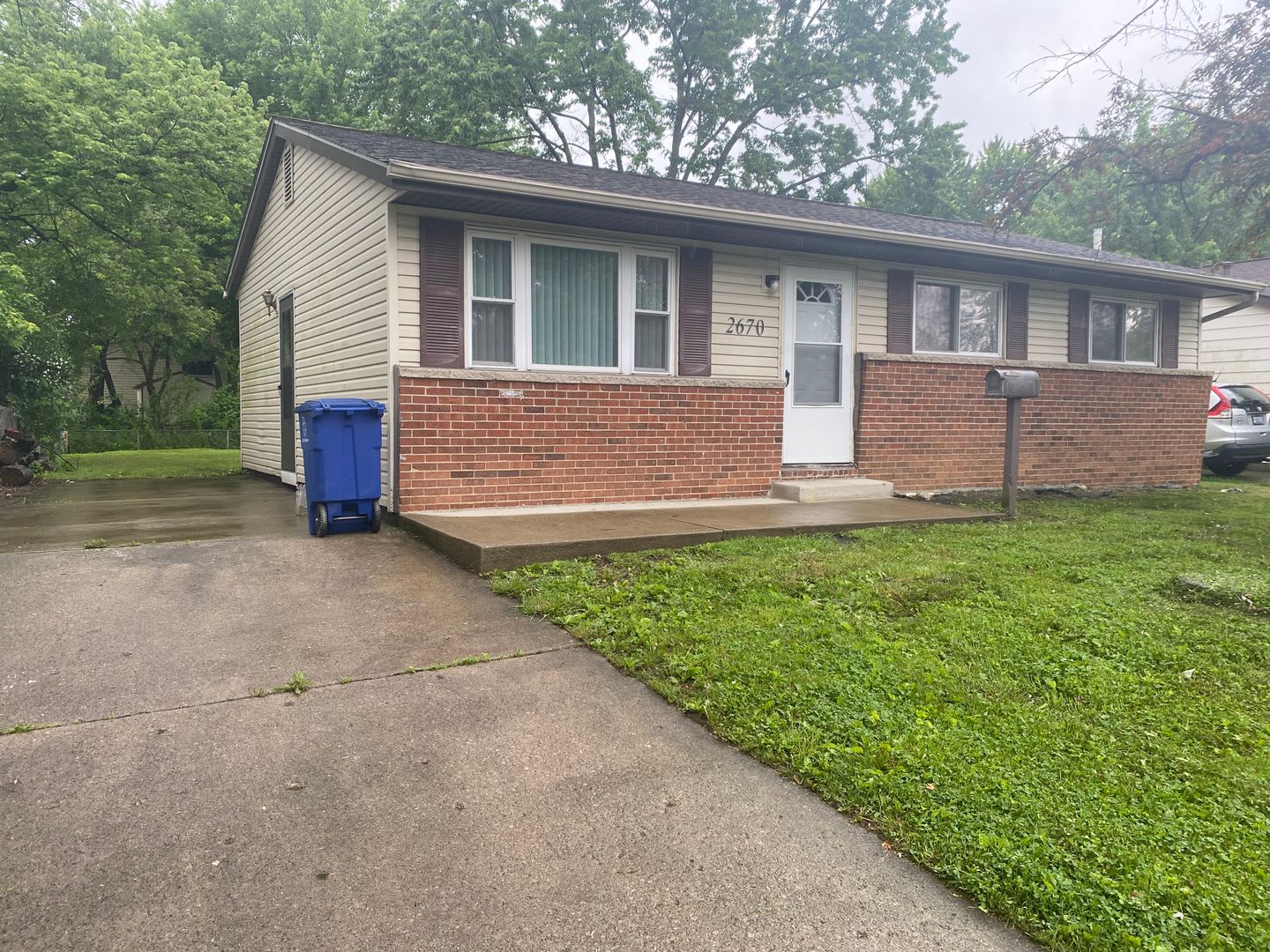 3 Bedroom 1 Bathroom Ranch House In East Columbus – photo 2