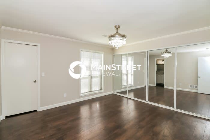 2223 North Woods Court – photo 3