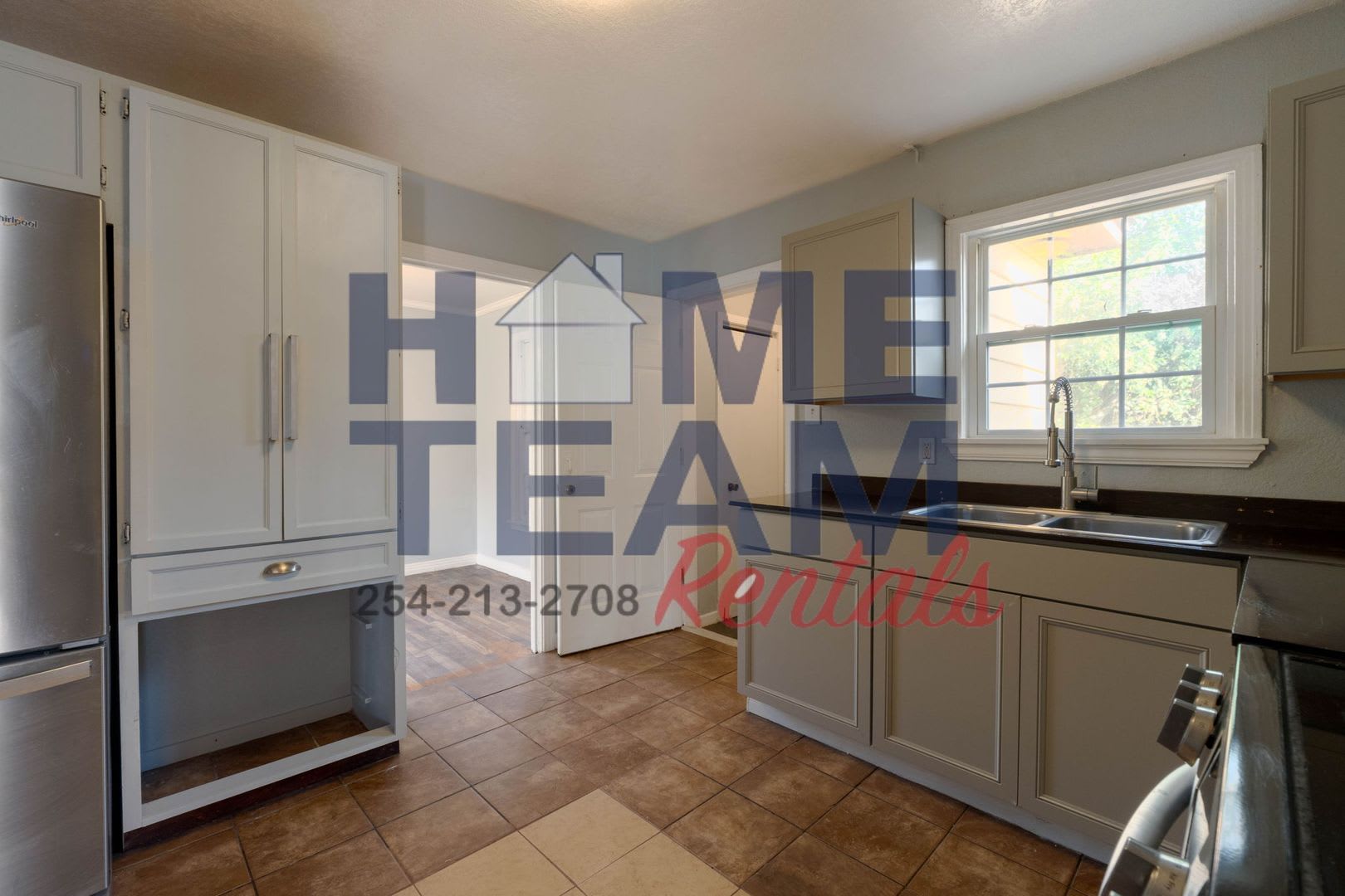 506 Powell St – photo 5